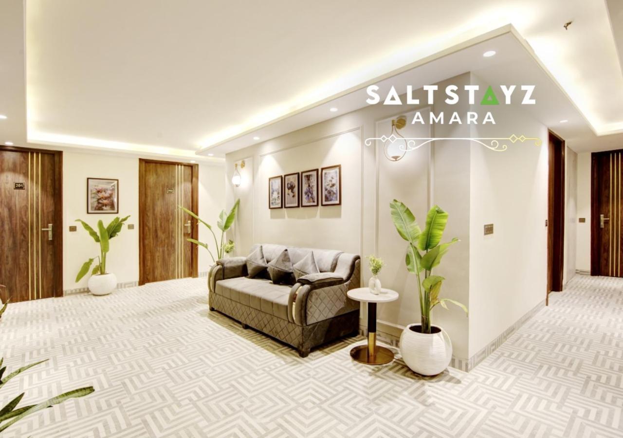 Saltstayz Premier - Galleria Market Road & Sector 27 Gurgaon Bagian luar foto